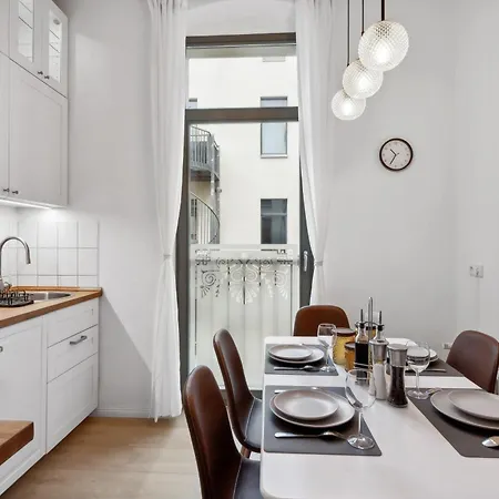 아파트 Zentrales Mit Terrasse Naehe Hauptbahnhof *